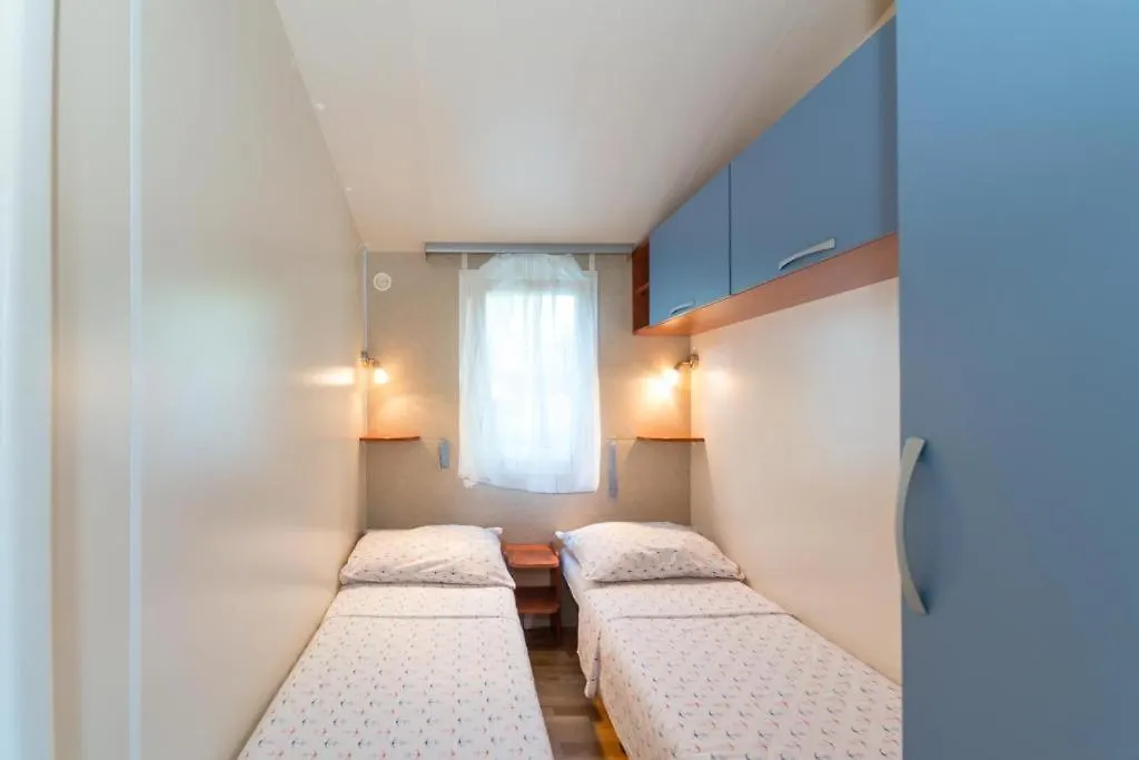 Holiday home Mobile Homes Tina Pakostane II